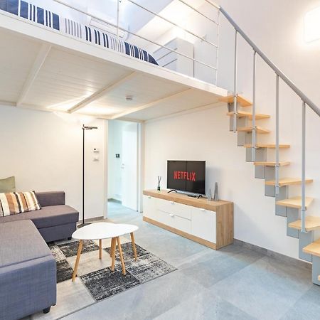 Exclusive Loft Crocetta - Free Private Parking & Wi-Fi - 5 Min To Metro Nizza - Ac Villa Turin Exteriör bild